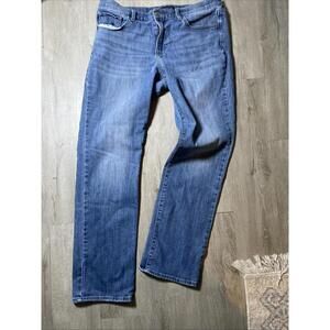 Lucky Brand Jeans Women’s Size 14 Regular Straight Leg Denim